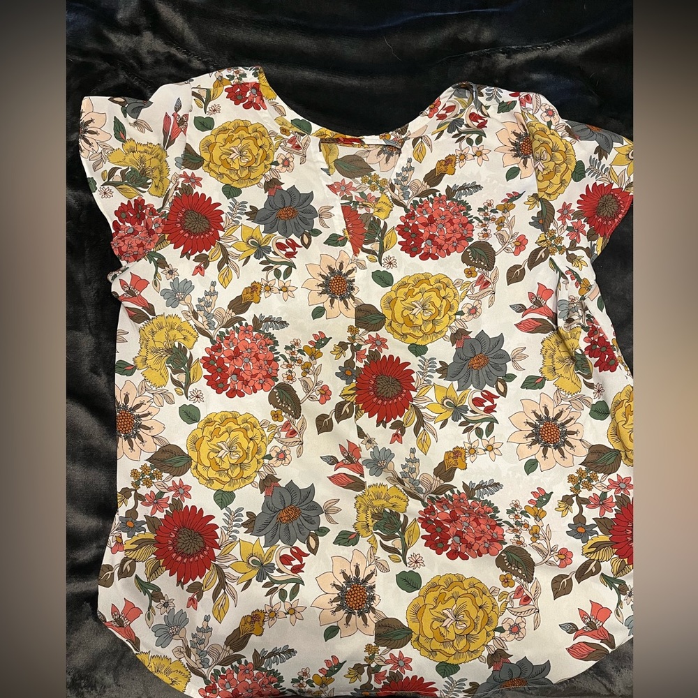 Loft Floral Fall Top